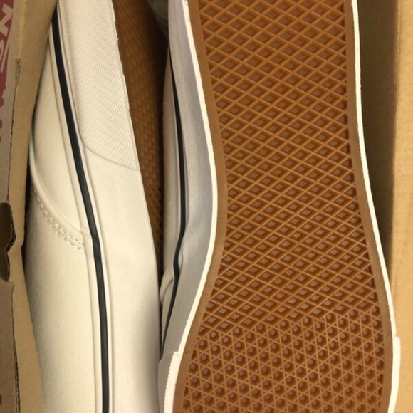 Classic Women's White Vans Size 11 - Picture 4 of 4